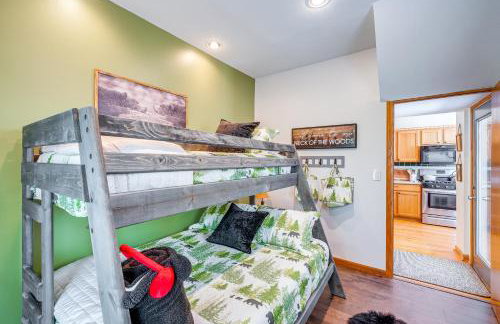 Charming Cottage Steps to Lake Wandawega! - Foto 20