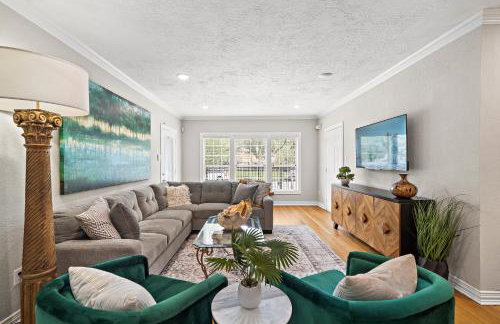 The Queen's Gambit I - Photo 1