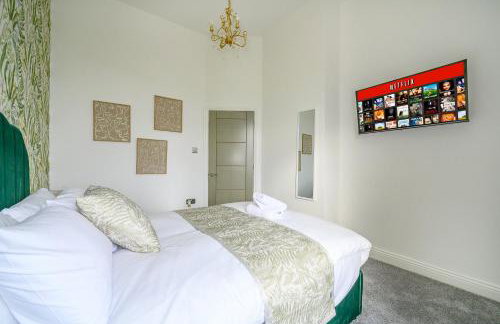 Spacious 6 Bedroom Escape with Hot Tub, Games Room & Karaoke in Yorkshire - Foto 36