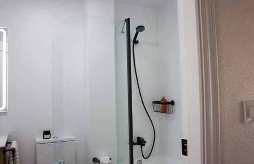 Sun-Kissed Cozy Bungalow - Foto 8