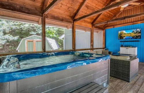 Updated Classic Cabin, Private Community and Hot Tub - Foto 25