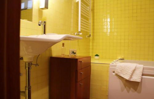 Cosy Farmhouse with private pool and mountain view - Foto 40