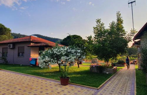 Katina's House - Photo 20