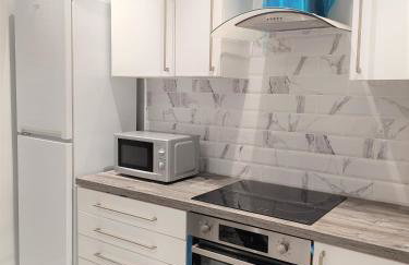 Newly Refurbished 2- Bed Stylish Home - Foto 4