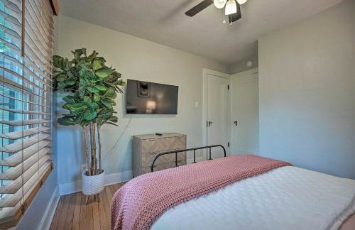 Benton Harbor Gracie Cottage with Hot Tub and Yard! - Foto 19