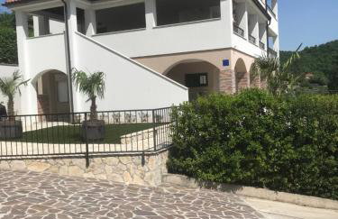 Villa Mariva - Photo 2