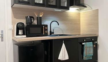 Le Cocon Versaillais, à 5 minutes du Château de Versailles - Photo 5, stove, pet friendly, minibar