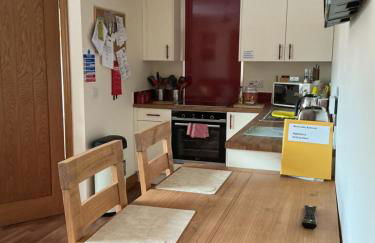 Riverside Retreat - Foto 14