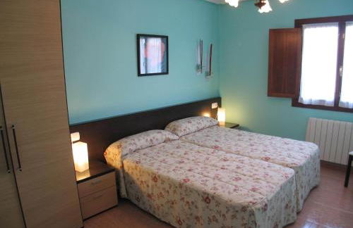 Apartamentos Las Rosas - Foto 25