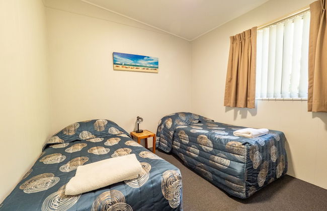 Beach Cabins Merimbula - Photo 9