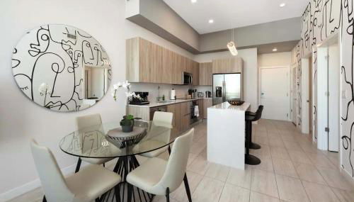 Luxury & Modern Condo in Design District with Pool - Foto 4