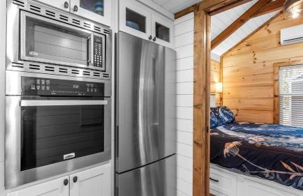 Peaceful Mountain Tiny Home with Breathtaking Valley Views & Fireplace Near Lookout Mountain, Menlo GA - Foto 16