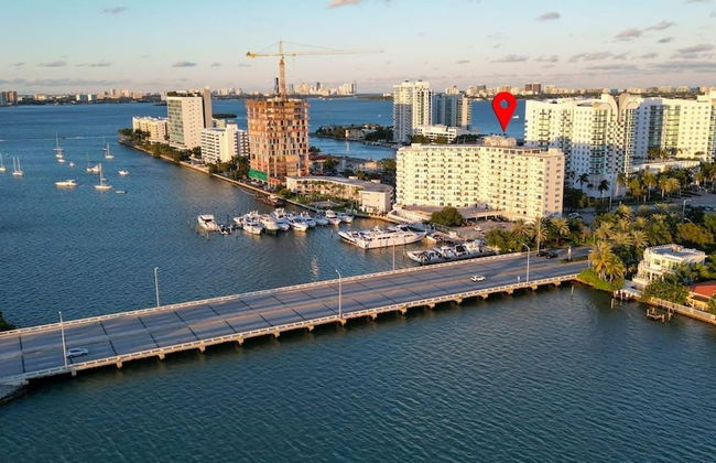 Bayshore Bliss- Cozy Space Pool Views - Foto 66