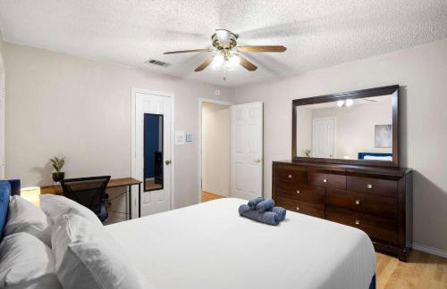 Best of Desoto - 5BR 3BA w Pool Patio BBQ Games - Foto 27