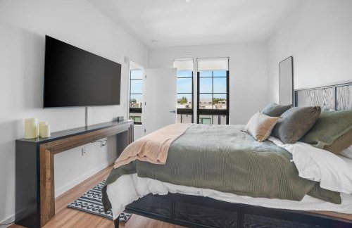 Modern Riverfront Loft Proximity to Downtown - Foto 7