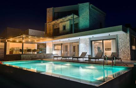 Alessandra Luxury Villas with Private Pools and Jacuzzi - Foto 4