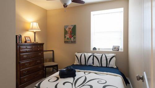 Family Retreat - Hot Tub - Fireplace - Tower Grove - Foto 4