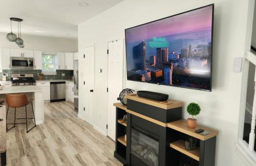 Whiskey Rose AC-New Renovation! With Pool Table! - Foto 28