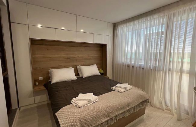 Luxurious Beach House With Wi-fi and Parking - Photo 10