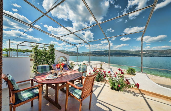 Modern Apartment in Arbanija with Hot Tub - Foto 35