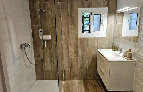 Poolside Apartment Barcelona Sant Cugat - Foto 11