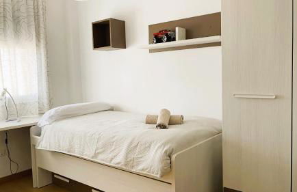 Onze - primera línea de mar con piscina - Foto 4