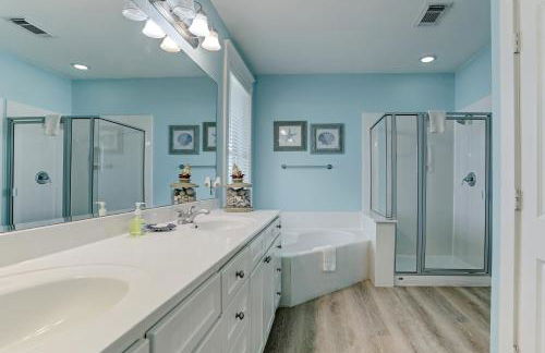 Cozy Beach Home with Resort Amenities, Oceanbay, lake views and 3 decks! - Foto 5