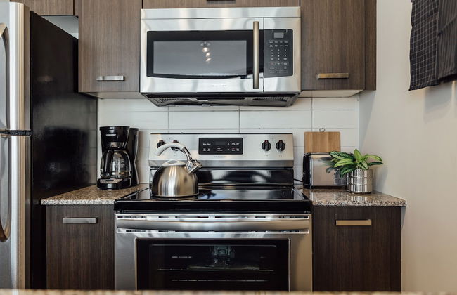 QuickStay - Luxury on Bay St. (Yonge & College) - Foto 33