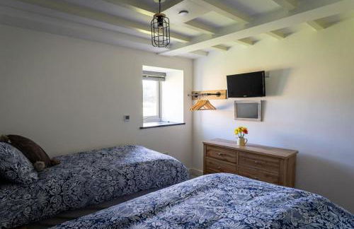 Long Barn, seaside cosy cottage for 8 - Photo 26