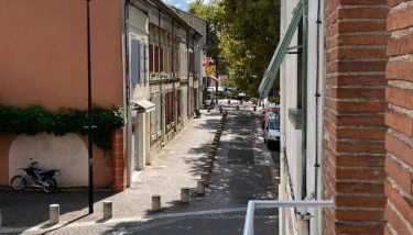 V3 Studio tout confort plein centre 5 min Golfech - Foto 3