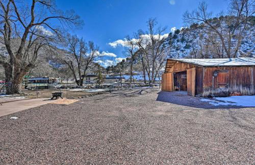 Cotopaxi Escape with Game Room on Arkansas River! - Foto 38