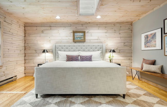 Half Moon by Avantstay 4BR Cabin w/ Large Deck & Yard w/ Patio & Outdoor Dining - Foto 31