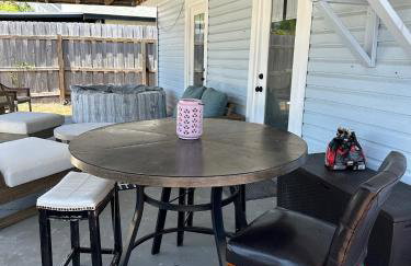 Beachside Bliss - Breakfast, Walk to Schooners, Sleeps 15, Fenced Privacy - Foto 49