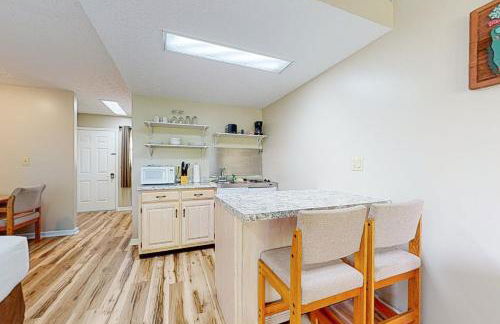 Inviting & Cozy Studio Sleep 4 Shared Gym & Games - Foto 9