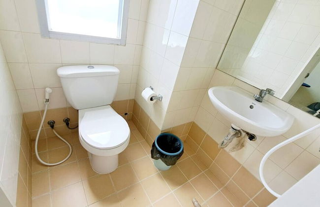 5B - 2 Bedroom Downtown Apartment With Shared Pool - Photo 17