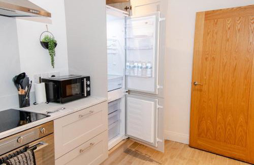 City Centre - FREE PARKING, BUSINESS STAYS, FAMILIES, RELOCATORS - Foto 8