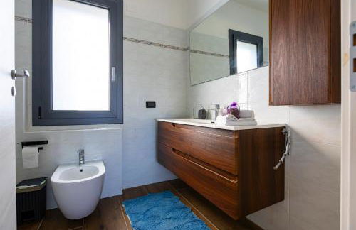 Perla sul mare con piscina - Foto 20