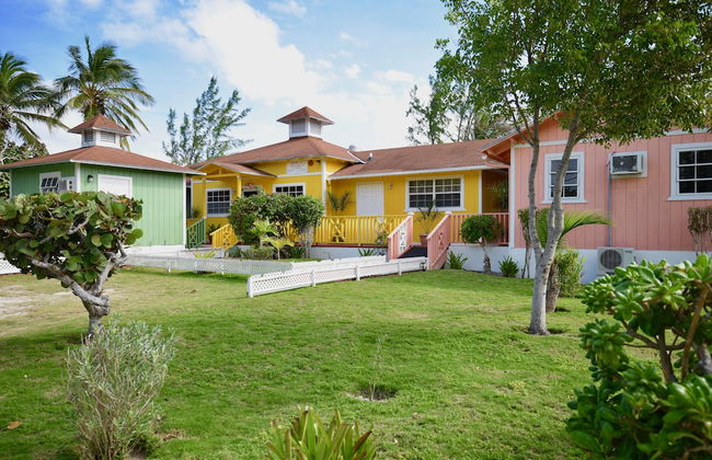 Nathan's Lodge - Photo 2