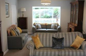 Charming St Davids Cottage with Cathedral Views - Photo 10