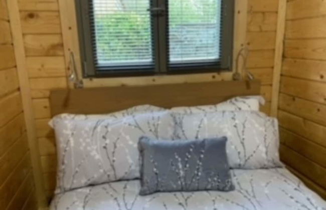 Immaculate Cabin 5 Mins to Inverness Dogs Welcome - Photo 4