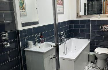 Grass Court Terrace - walking distance from Wimbledon Championships - Foto 12