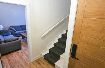 Bridge St 6 Bedroom House - Tranent - Foto 7