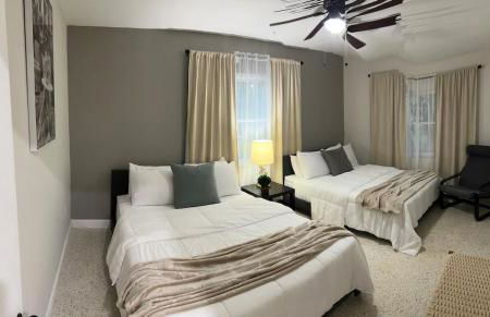 Modern house with pool near Downtown - Foto 29