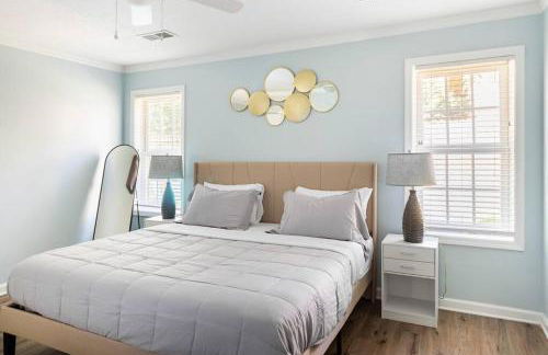 King Bed_Cozy Urban Retreat-Central Memphis - Foto 15
