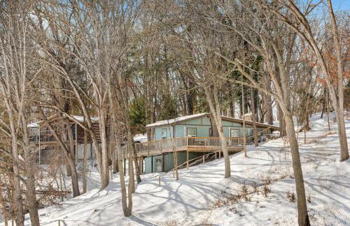 Lazy Lake 3BR Cabin w/ Mtn Views + Hot Tub +Wi-Fi - Foto 50