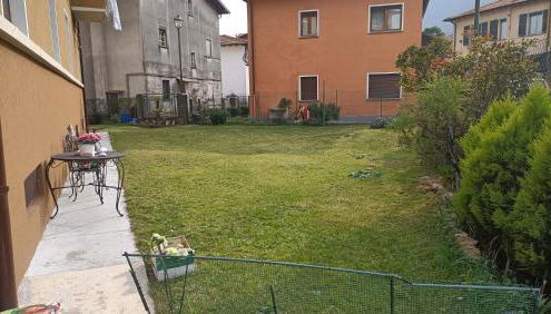 Apartment at few steps from the lake - Larihome A16 - Foto 2, Garden