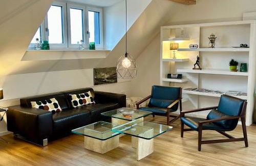 Terralpin - Wohnen auf Zeit - DG Wohnung mit Bergblick - Foto 4