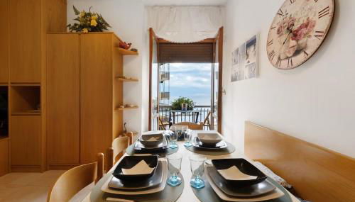 Appartamento Fronte Mare con posto auto privato LT - Foto 3