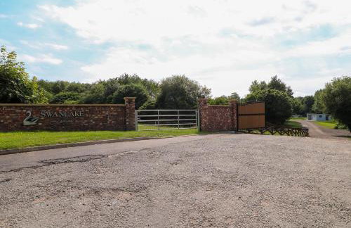 Swan Lodge - Photo 42