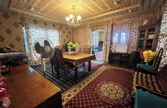 Floating Luxury Group Of Houseboats - Foto 10